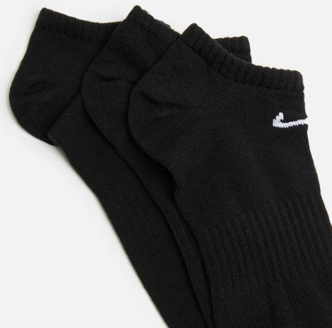 10008/14  Nike everyday lightweight no-show - black - L